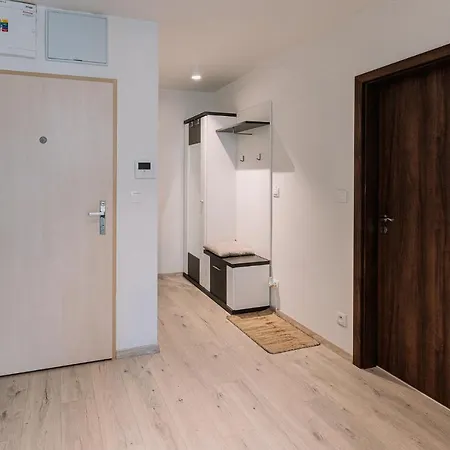 Apartman Skau 1 Old Town Family & Business Free Parking *